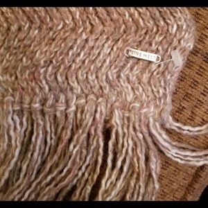 Nine West scarf